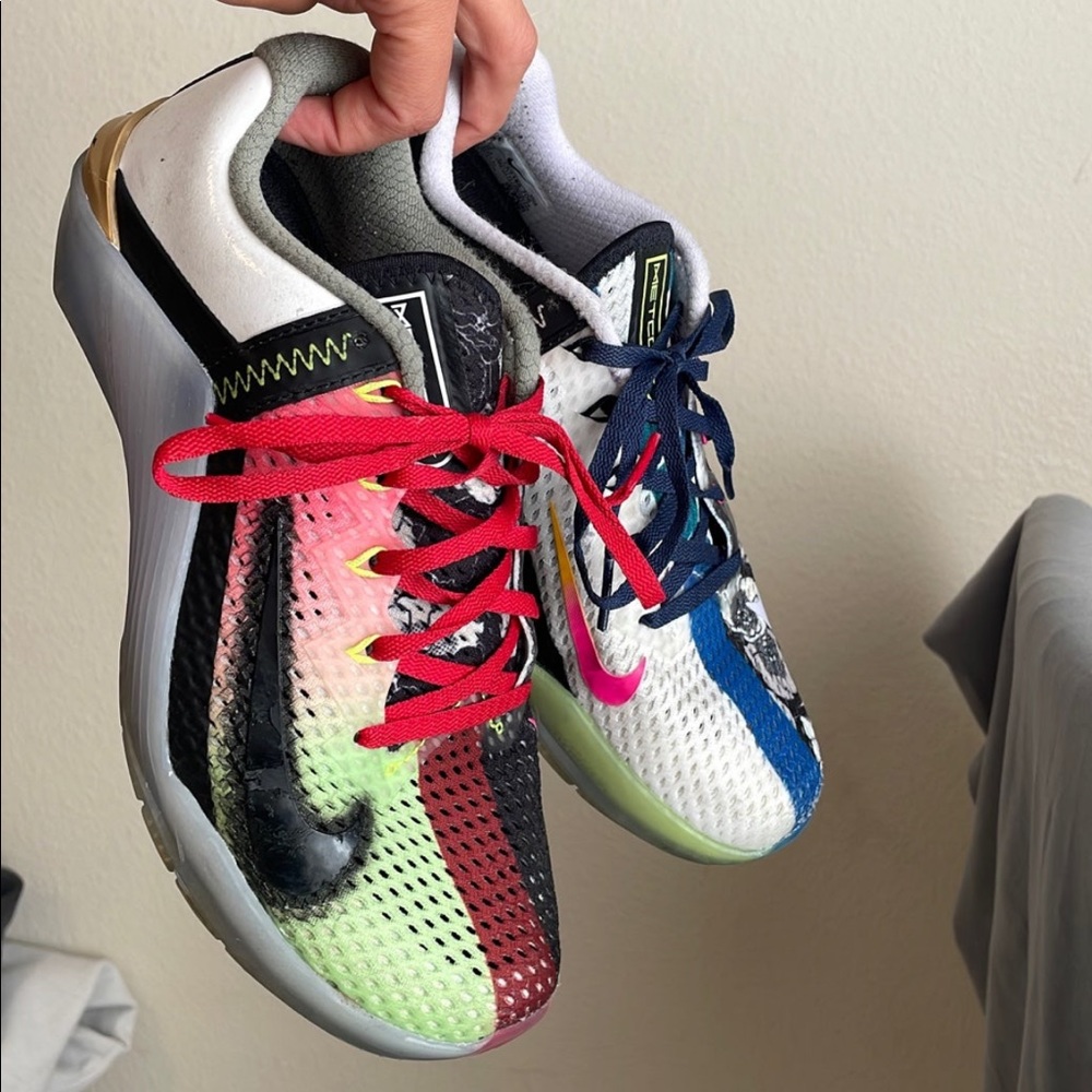 WHAT THE??! Nike Metcon